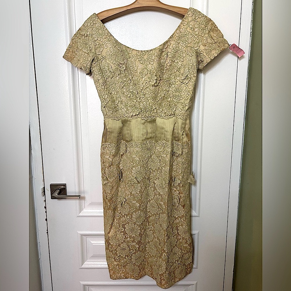 BROADWAY Elegant Sage Green & Gold Lace Dress